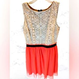 Speeckless size 7 juniors beige pink dress tulle layered geometric midi